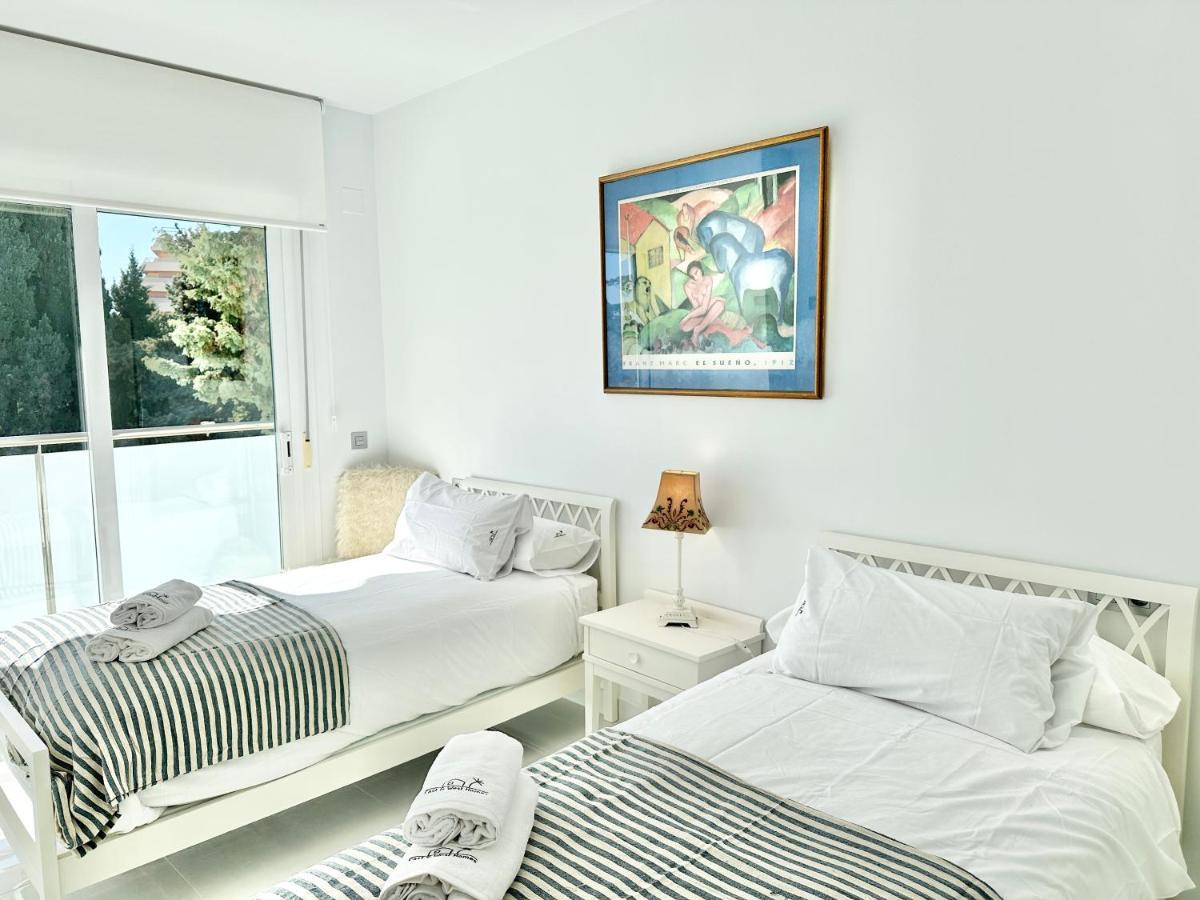 Center Of Marbella - Eaw Homes المظهر الخارجي الصورة